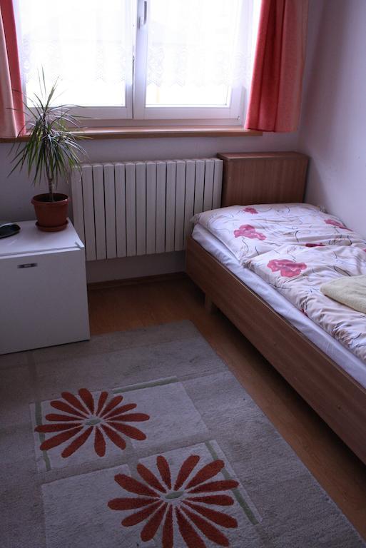 Penzion Koras Vrútky 部屋 写真